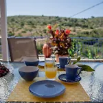 Moulinos Kefalonia * Kardhakata